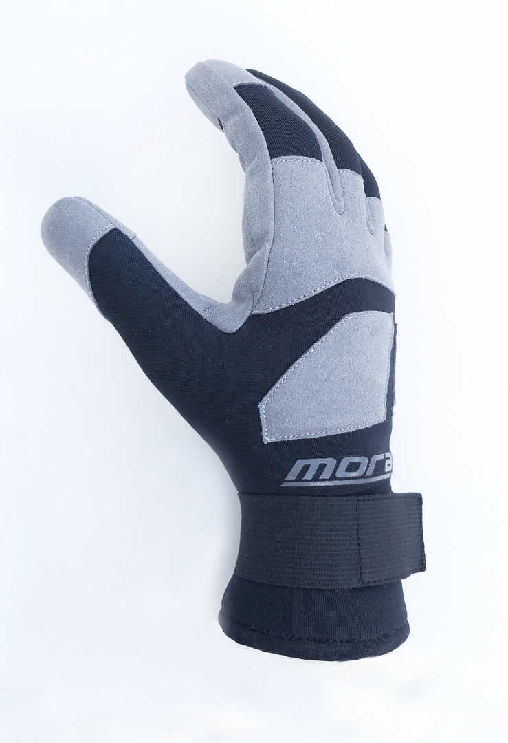 Moray Amara Glove image 3